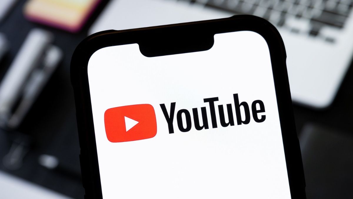 YouTube Tests Smarter AI Search That Replies With Text, Videos, Shorts