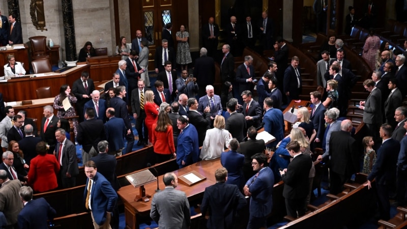 US House Set To Take Up Russia Sanctions Bill Amid Fight Over Trump Tariff Powers