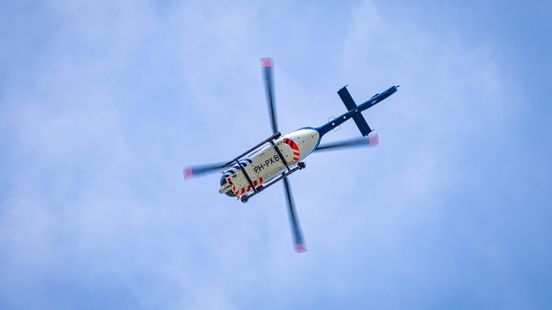 Surfer (76) overleden op zee