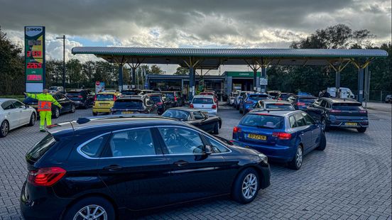 KIJKEN | Tanken voor 1 euro: zo verliep stunt met benzineprijs bij tankstation Voorst