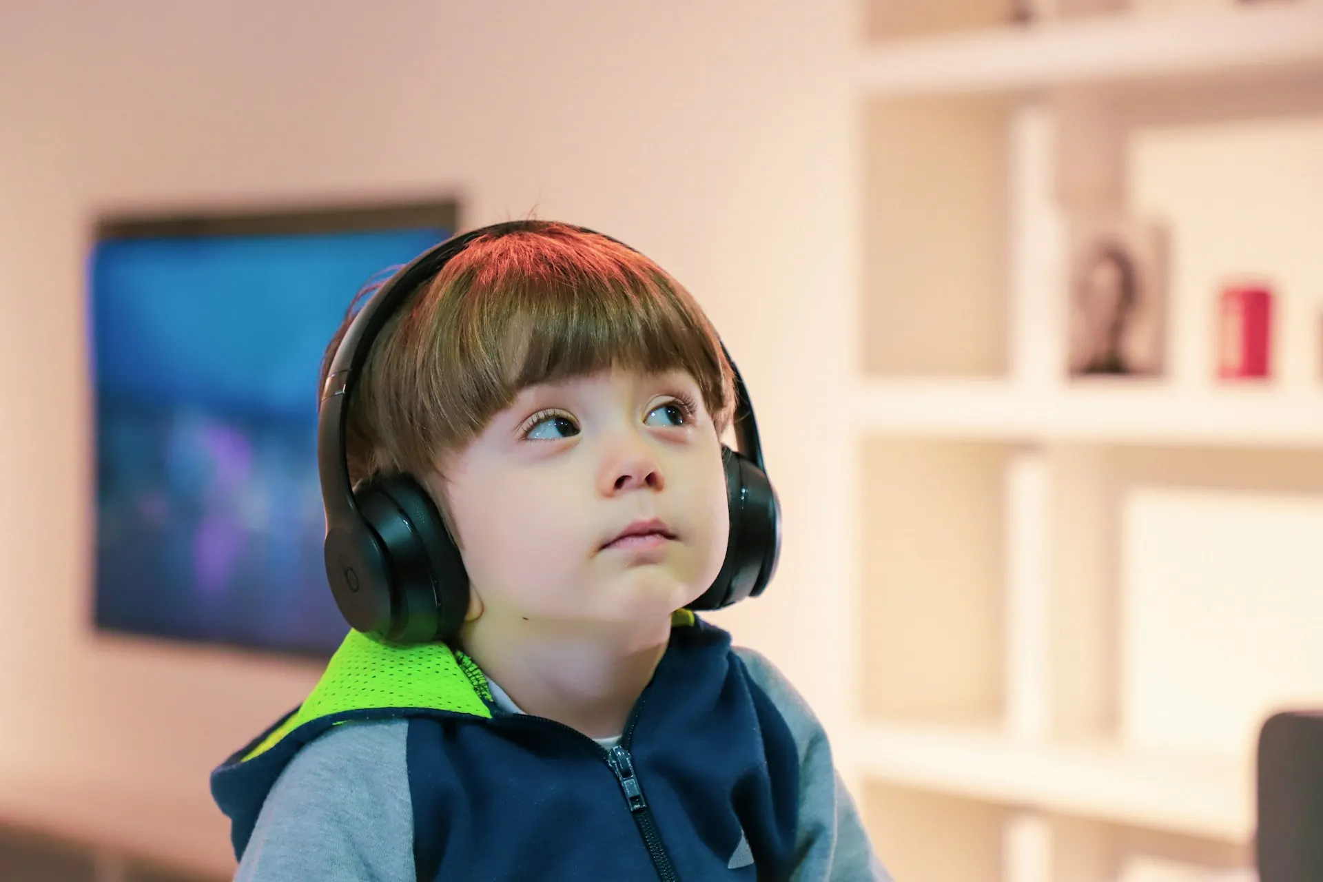 What measures are in place in Spain to help people with autism?