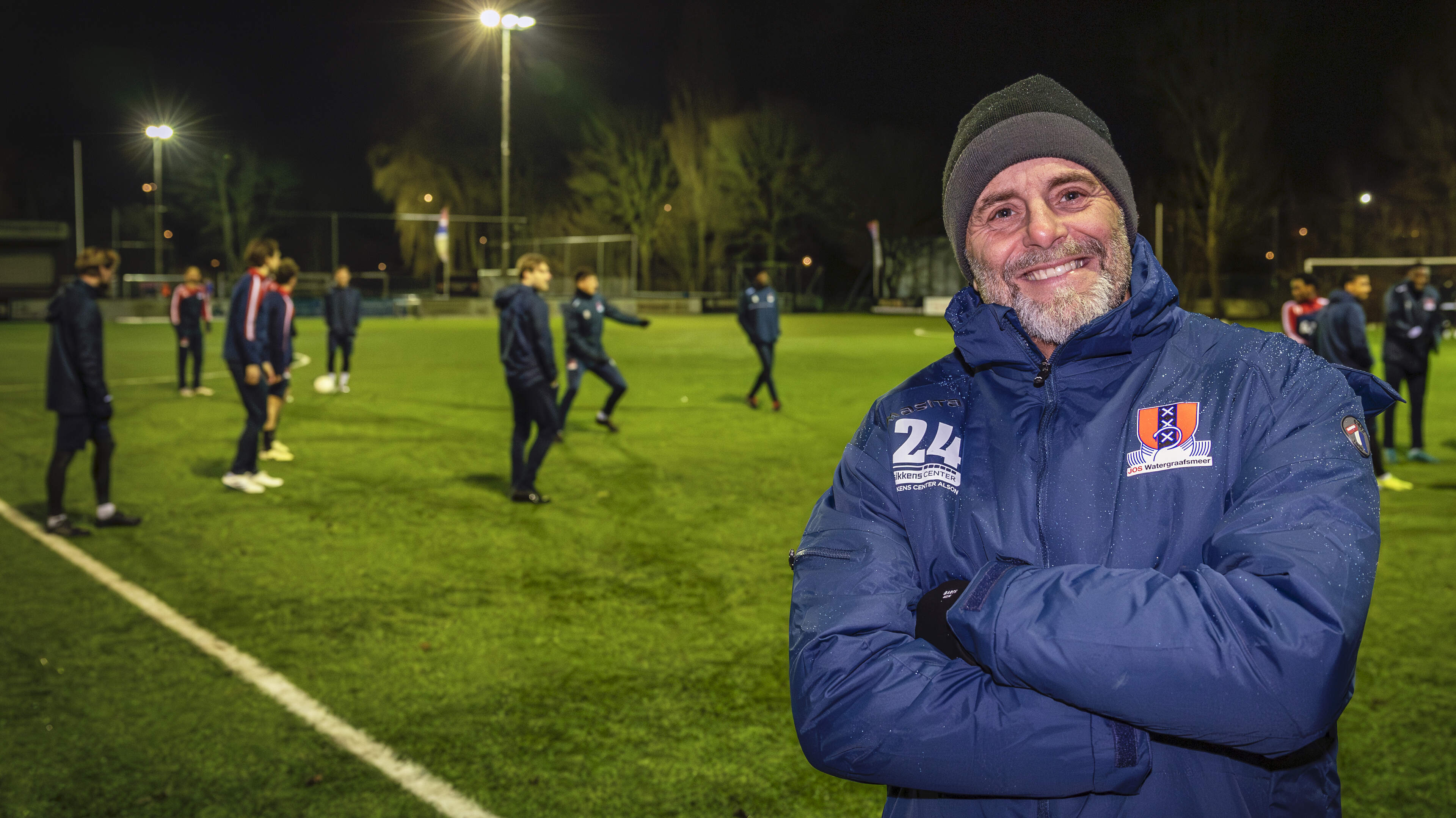 Rinus Michels, een song van Nits en een trainer met een boek: het bijzondere verhaal van JOS Watergraafsmeer